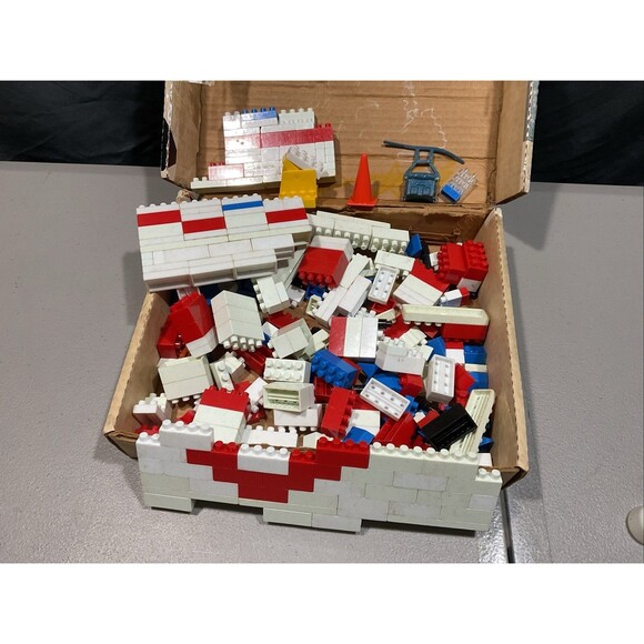 Vintage Entex Loc Blocs 250pc Set Original Box No 1034 - Picture 3 of 4